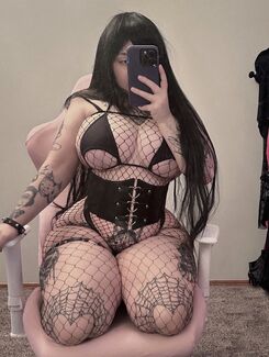 Venomous Dolly